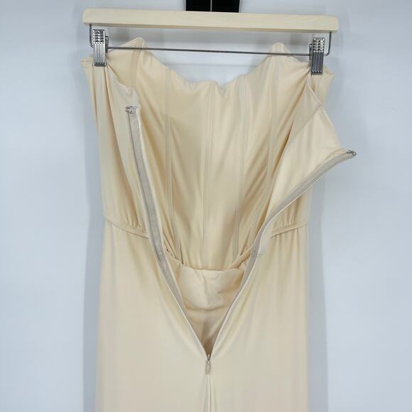 Deme by Gabriella | Pearl Gown in Off White Malai Lycra Strapless Corset Maxi XL - Picture 11 of 16